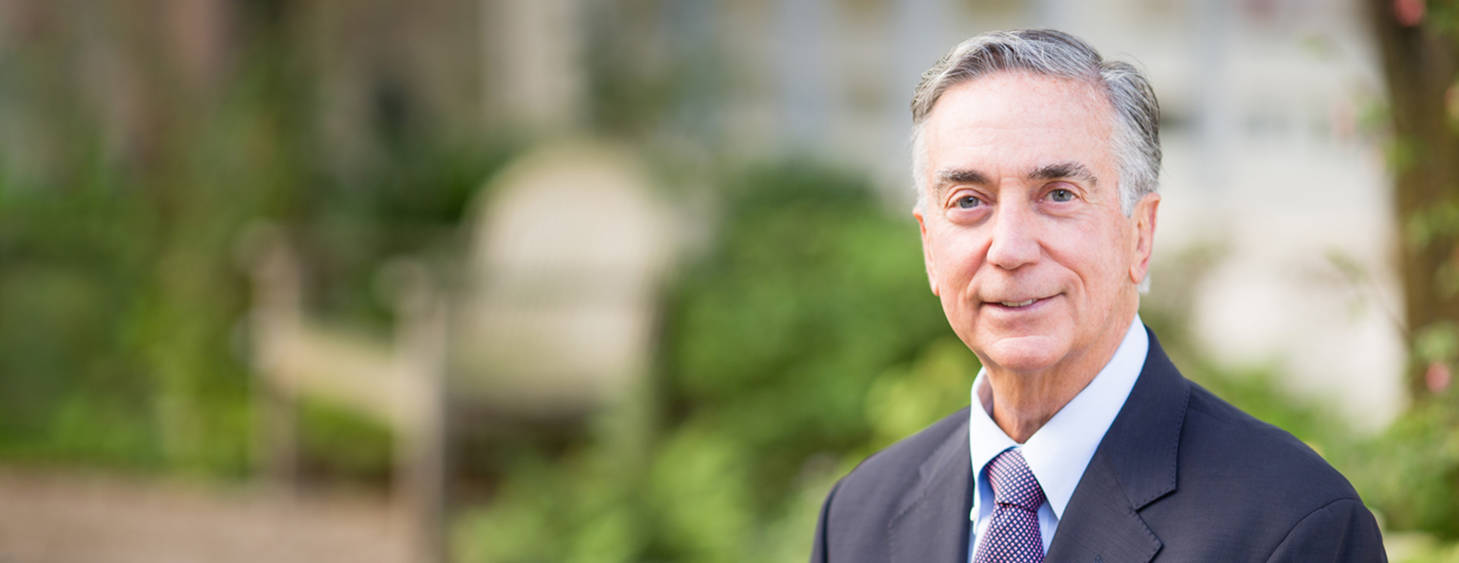 Dr. Donald Abrams, cancer and integrative medicine specialist